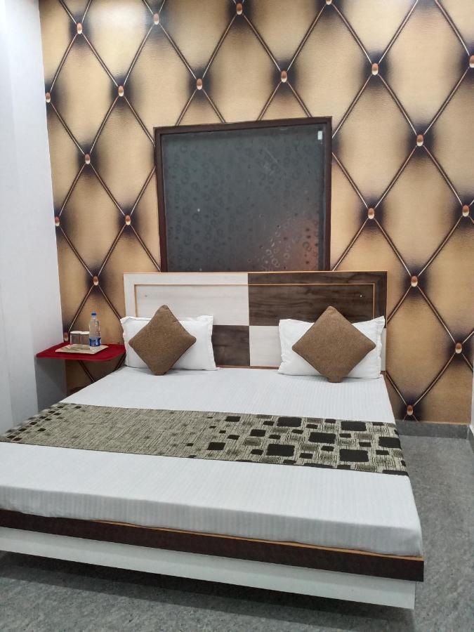 Branded Guest House Jalandhar Extérieur photo